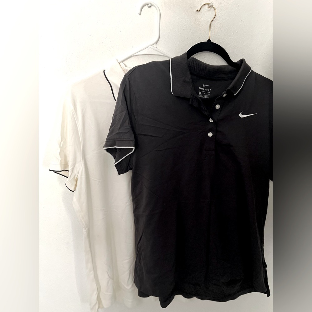 Women ••size: XL •• 2 X $15 •• Dry fit